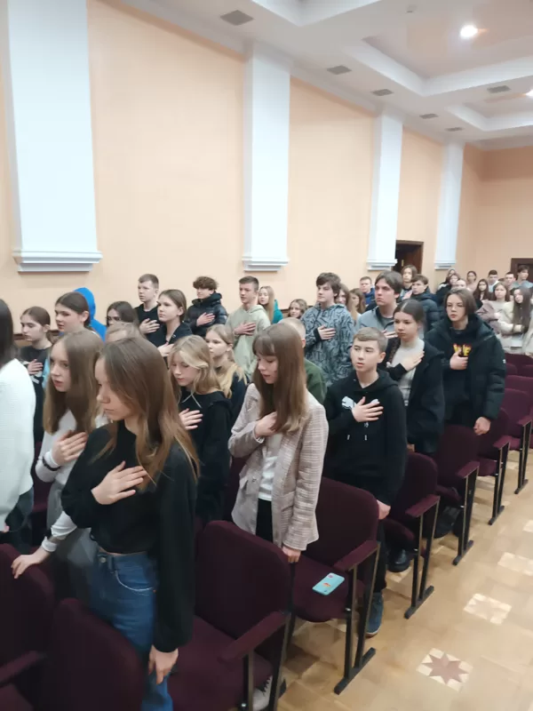Хто вмирає в боротьбі – у серцях живе навіки!