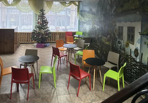 Хол І поверх